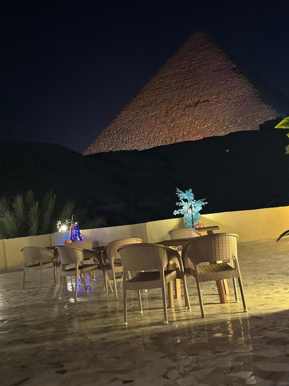 Отель Pyramid View Gh Kafrat al Jabal Экстерьер фото